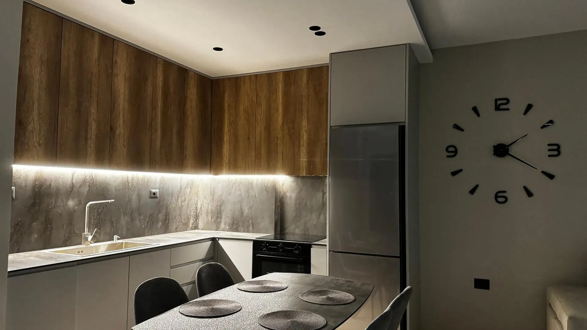 Prive Luxury Apartments Vlorë 0*,  Αλβανία