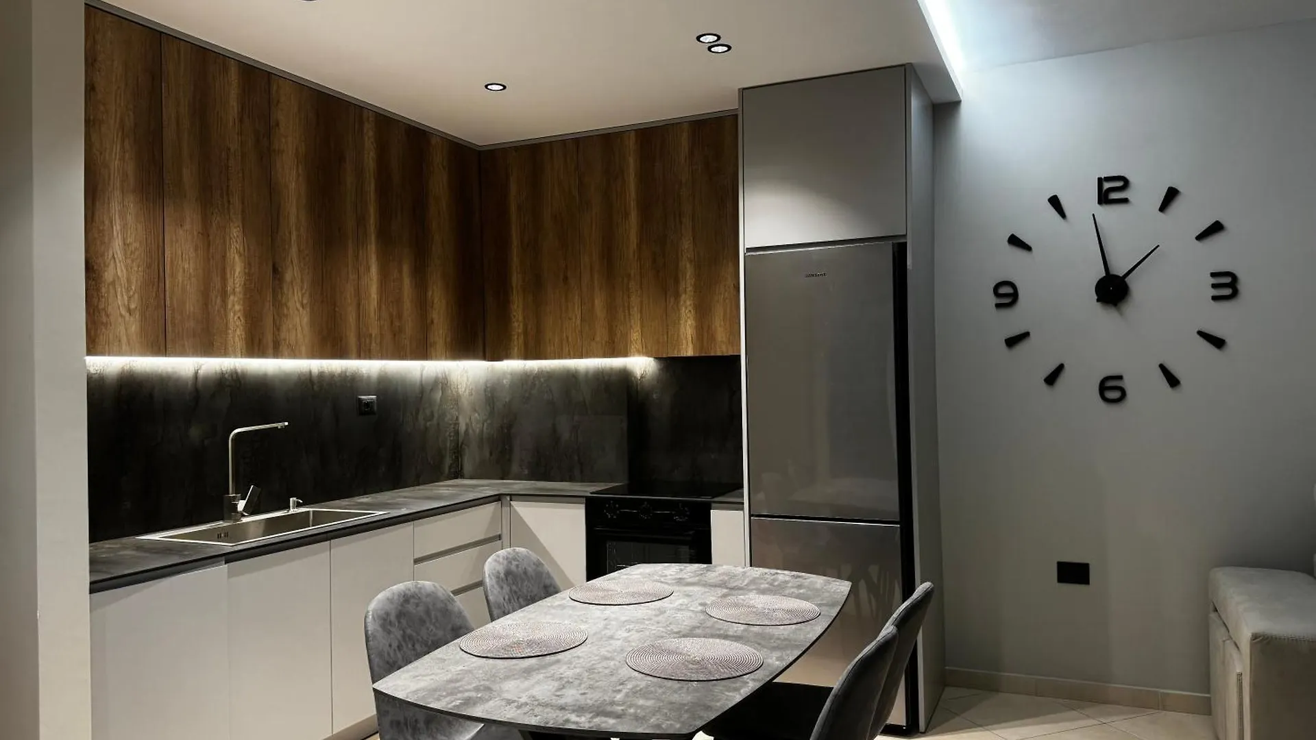 Prive Luxury Apartments Vlore
