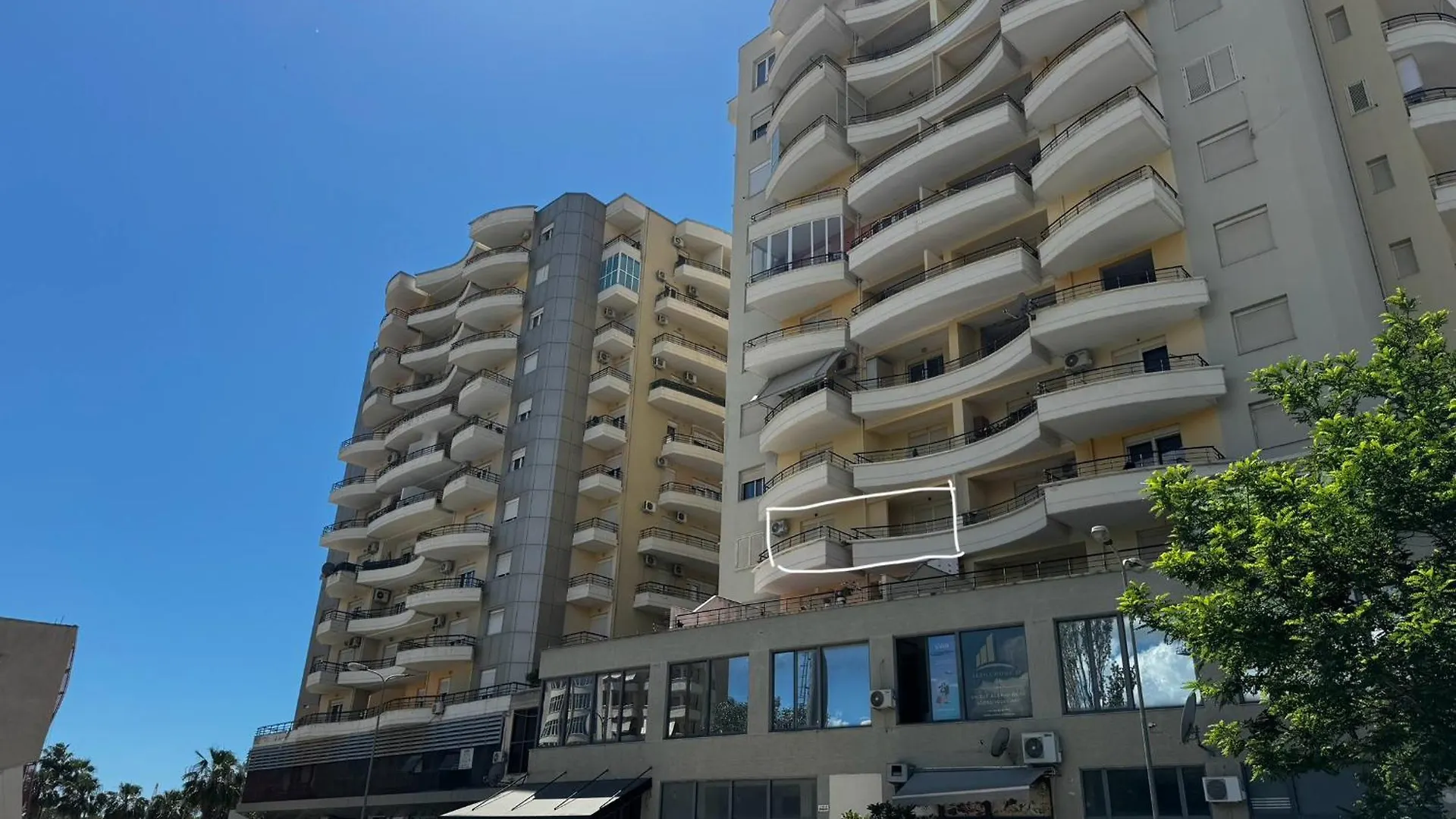 Prive Luxury Apartments Vlore