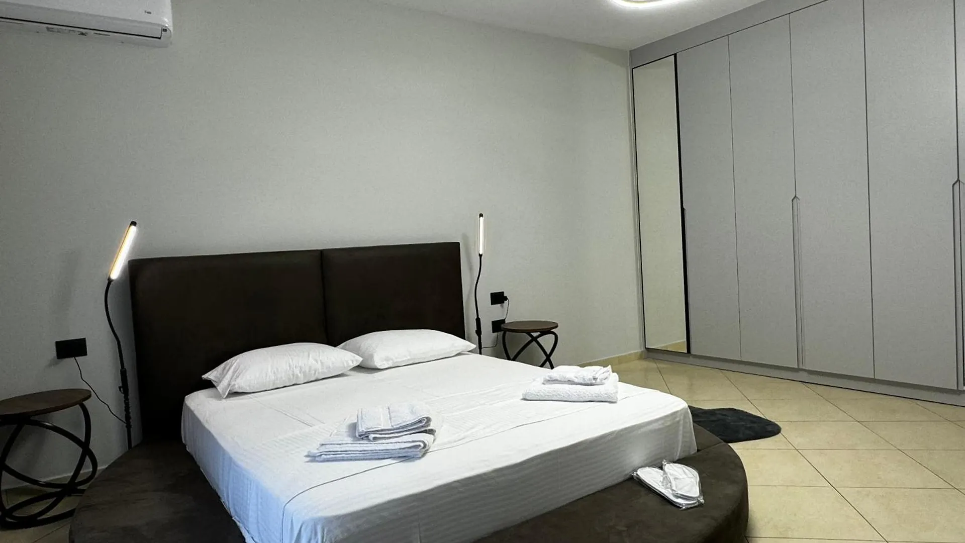 Prive Luxury Apartments Vlore